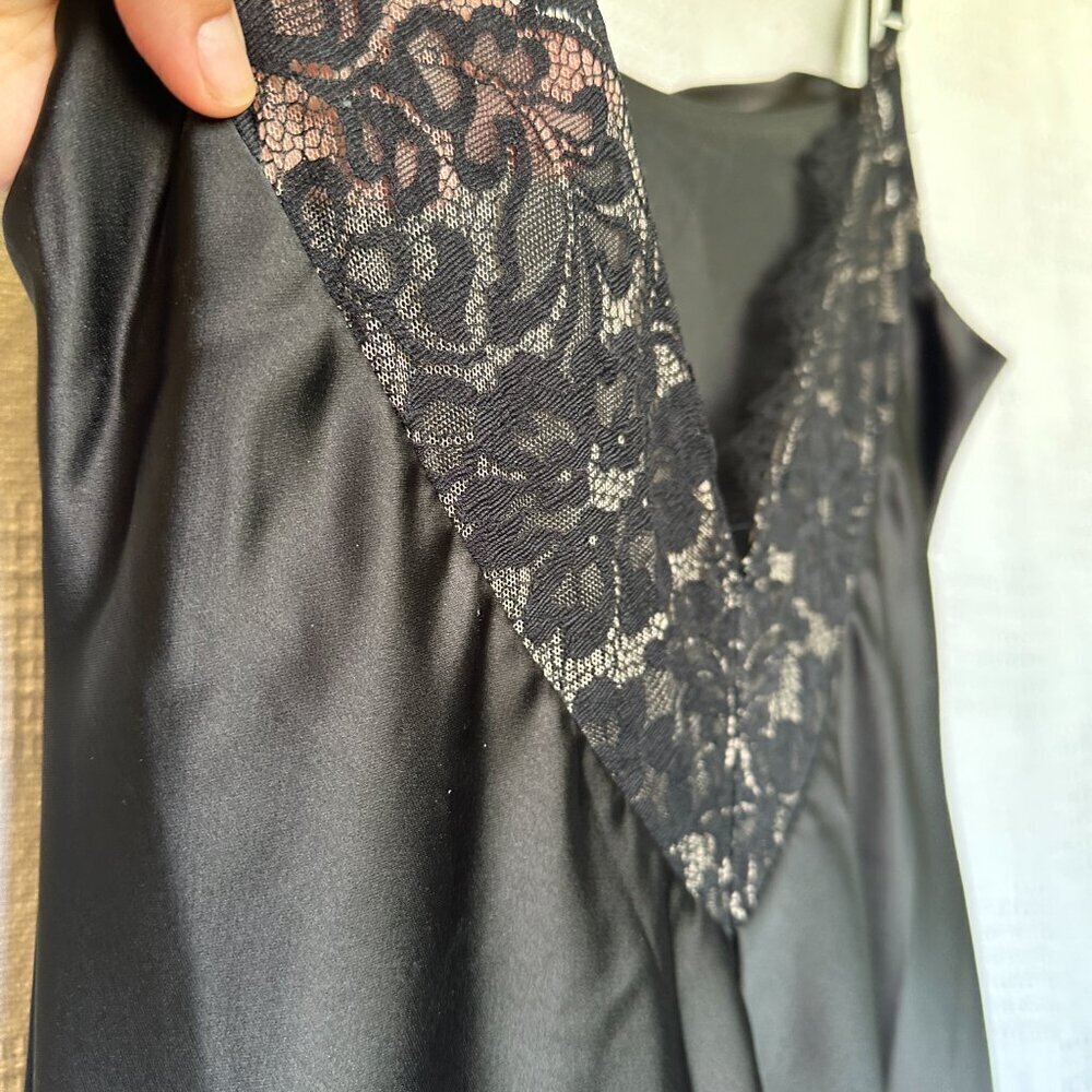 NWT AQUA long elegant cowl neckline with lace open back - Picture 6 of 8